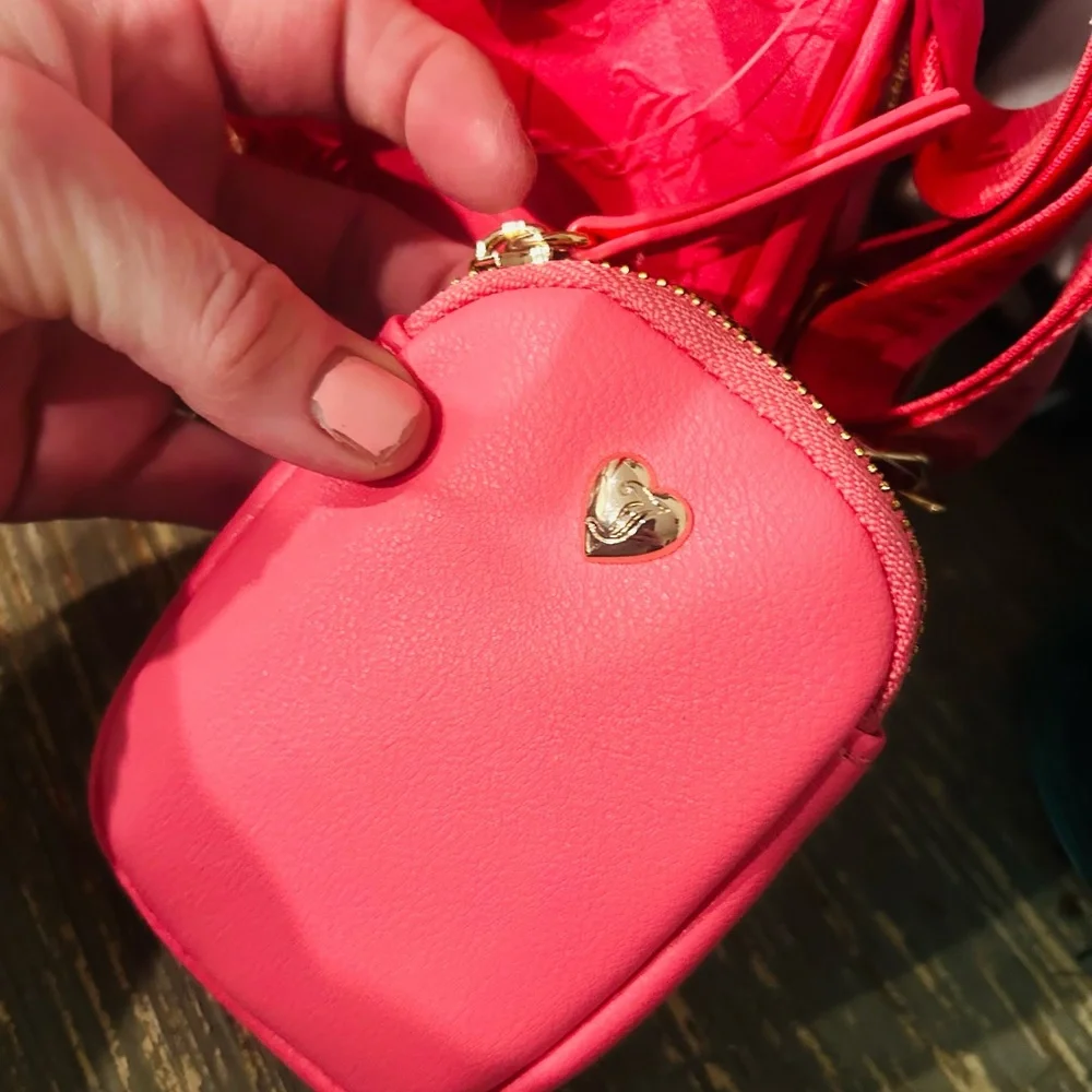 🩷Juicy Couture 🩷ALL ABOUT THAT BLING SATCHEL 🩷